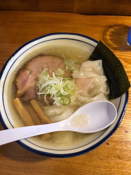 「塩雲呑麺」@上州地鶏ラーメン 翔鶴の写真
