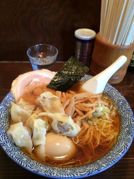 「中華そば 中 ワンタン」@○決の写真