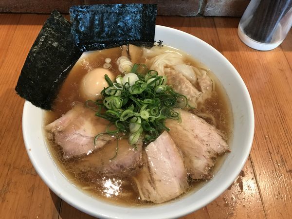 「醤油特ら〜めん」@ShiNaChiKu亭の写真