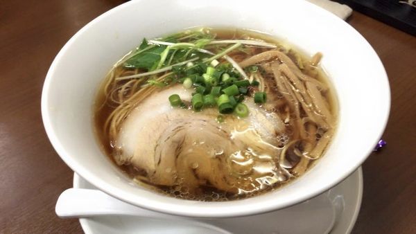 「醤油ラーメン」@塩らーめん 千茶屋の写真