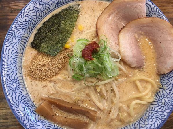 「白味噌ラーメン 890円」@麺処 諭吉の写真