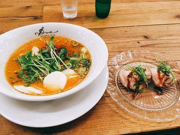 「フォアグラ味噌 松坂豚のチャーシュー握り」@Ramen ドゥエ Edo Japanの写真