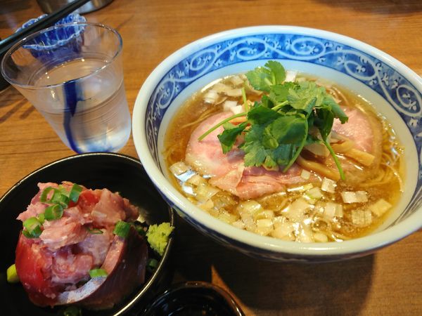 「【限定】すっきり鮪そば750円＋海鮮丼(飯抜き)&冷酒(獺祭」@寿製麺よしかわ 川越店の写真