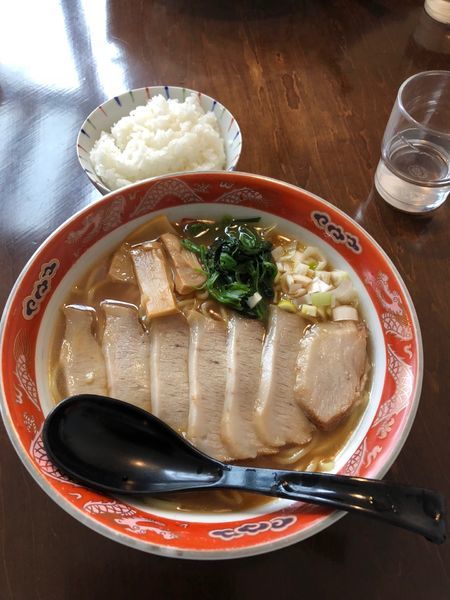 「醤油0.5玉増しチャーシュー」@はとり亭の写真