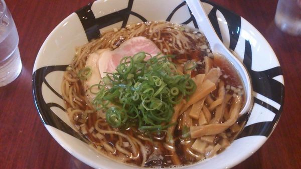 「煮干し醤油ラーメン」@凌駕 IDÉAの写真