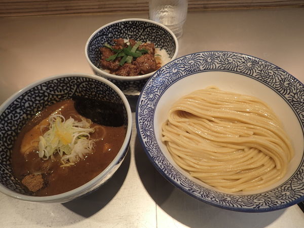 「濃厚魚介つけめん」@豚骨一燈の写真