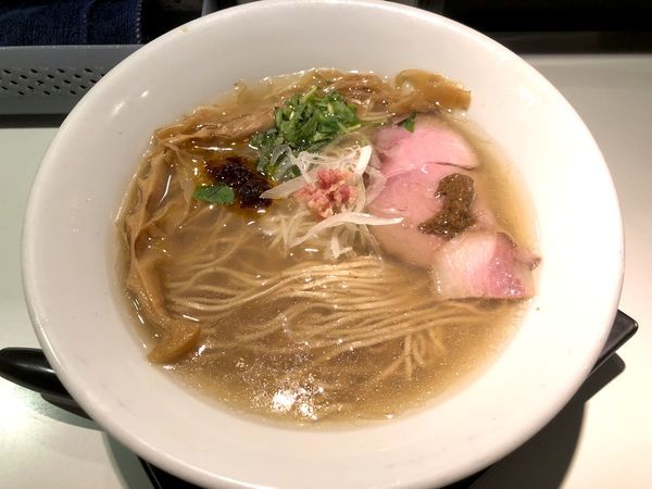 「塩そば（850円）」@SOBAHOUSE金色不如帰の写真