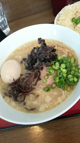 「豚骨らぁめん  700円」@麺や 流れ星の写真