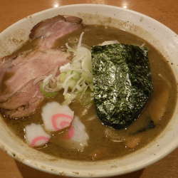 マイルド魚介ラーメン830円