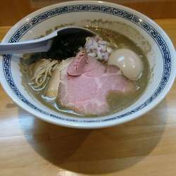 中濃煮干 味玉付き