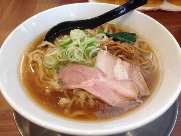 「醤油ラーメン 大盛」@純手打ち だるまの写真