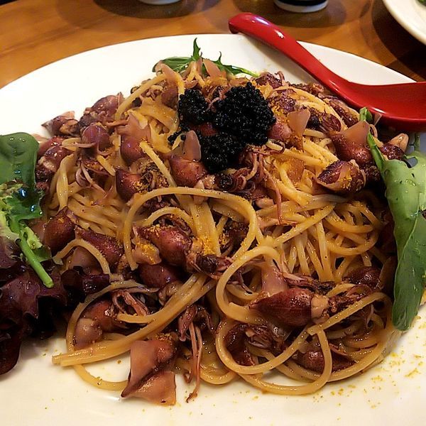 「【名物！ムサコ式パスタ】ホタルイカとカラスミとキャビア」@ラーメン カワタカの写真