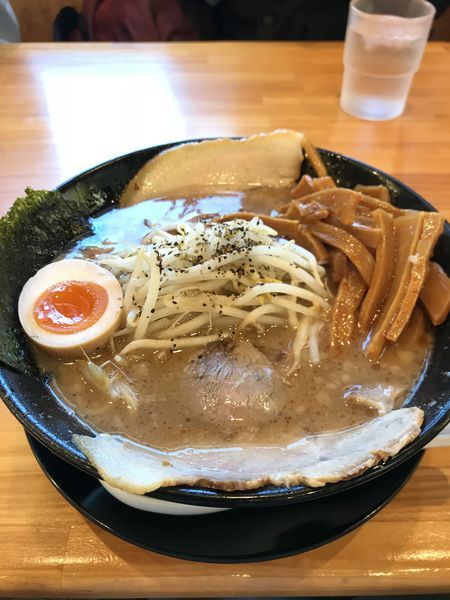 「とこ豚骨ラーメン」@麦笑 豊田店の写真