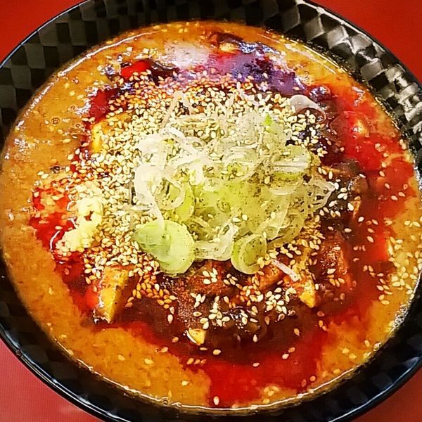 「ゴママーボー麺（激辛）９８０円」@中華そば 華丸の写真