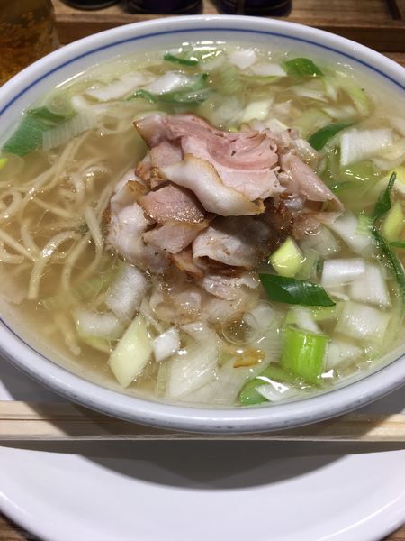 「塩バラそば」@玉 バラそば屋 中野店の写真