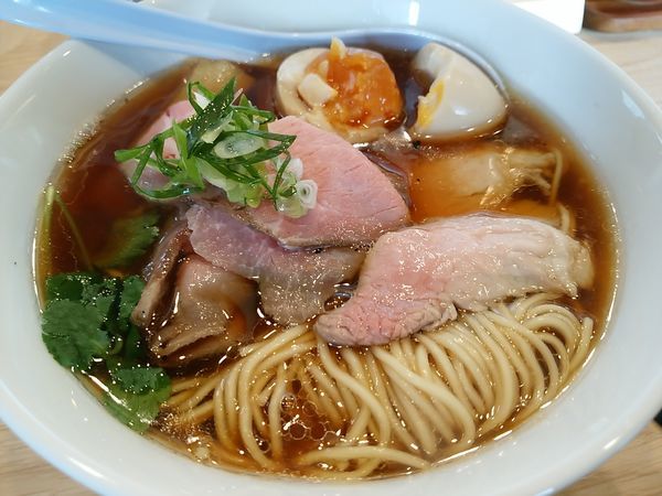 「特製醤油らーめん　麺大盛」@らーめんMAIKAGURAの写真