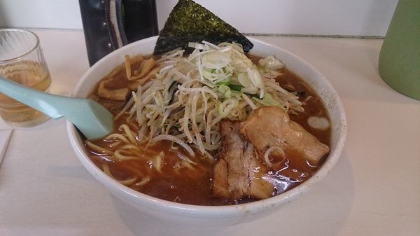 「野菜ラーメン830円+特盛200円」@麺屋ゆうの写真