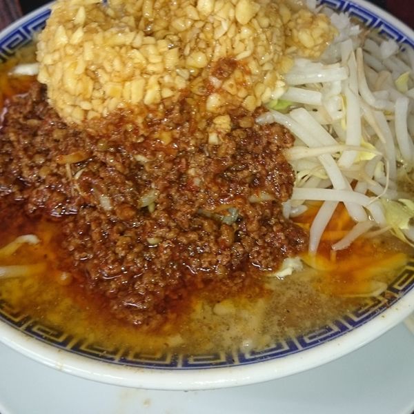 「魂麺(麺300g+ニンニク増し)」@明神角ふじの写真