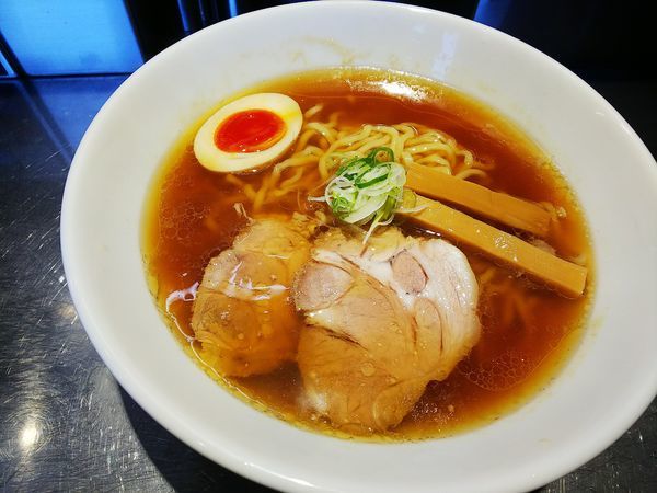 「らあめん」@自家製麺 らあめん吟の写真