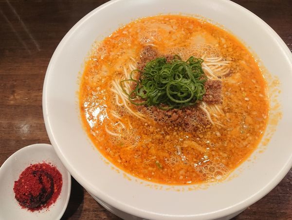 「麻辣担担麺 （麻辣玉別皿）」@創作麺工房 鳴龍の写真