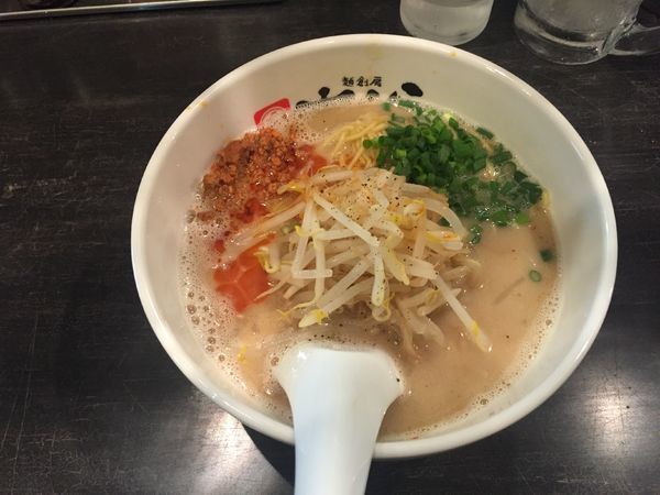 「旨辛豚骨   肉みそ飯付き」@麺創房さくらの写真