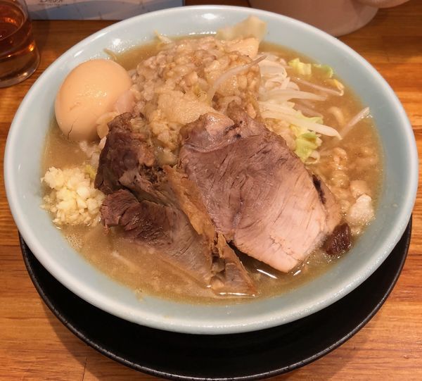 「ラーメン（麺半分・アブラマシマシ他￥650）」@ラーメン盛太郎の写真