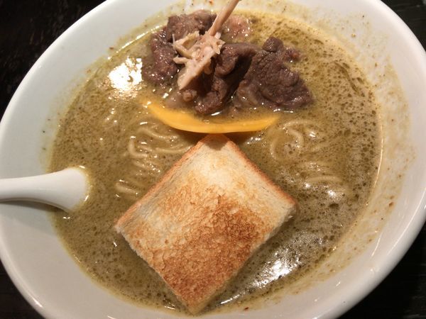 「ぴすたちお(限定)」@塩生姜らー麺専門店 MANNISHの写真