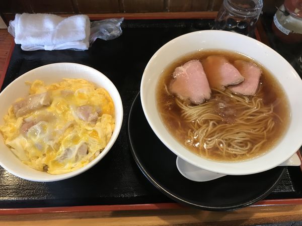 「親子丼セット(塩親子丼+醤油かけそば)」@麺創 なな家の写真