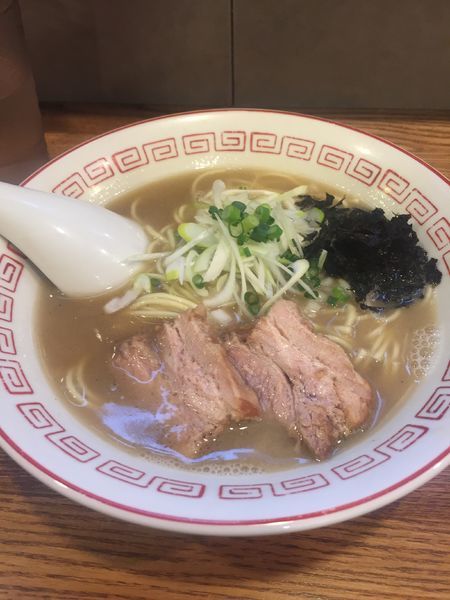 「煮干しそば 白醤油」@煮干中華そば専門 煮干丸の写真