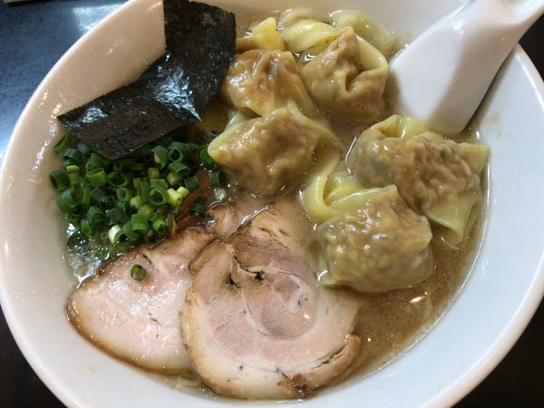 「雲呑麺」@らーめん 茂木の写真