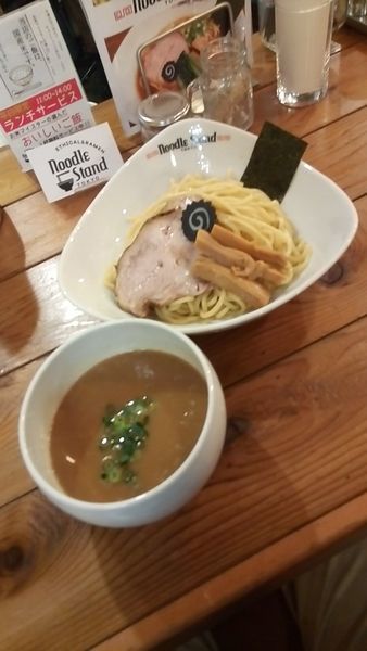 「濃厚サバトンつけ麵（中盛）８５０円」@裏Noodle Stand Tokyoの写真