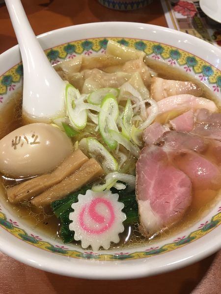 「特製中華そば醤油」@中華そば モンドの写真