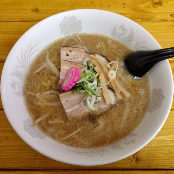 「醤油ラーメン」@めし 一の写真