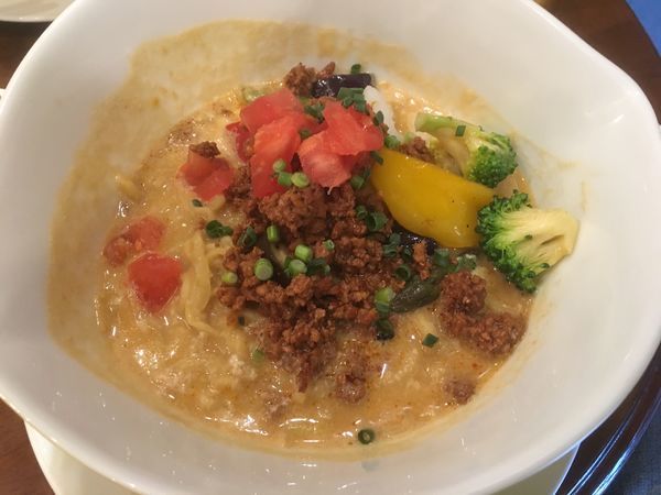 「クリーミータンタン麺 温」@café Ma Maison 渋谷109店の写真