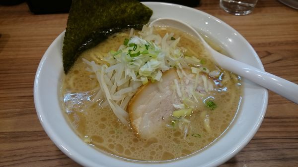 「ラーメン（650円）＋ライス（0円）」@味力の写真