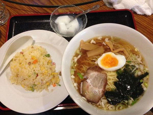 「ラーメン＆炒飯（ランチメニュー）」@中華料理 聚豊園の写真