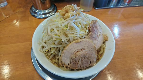「ラーメン小(野菜＋あぶら)」@麺屋穴場の写真