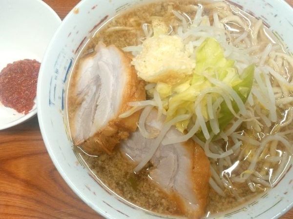 「ラーメン＋辛味噌（麺半分、ニンニク）」@ラーメン二郎 亀戸店の写真