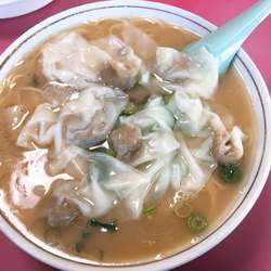 ワンタンラーメン