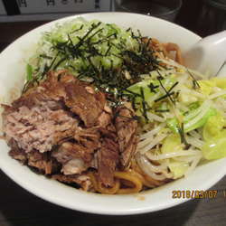 油そば太麺（二玉）ネギ増し　￥750