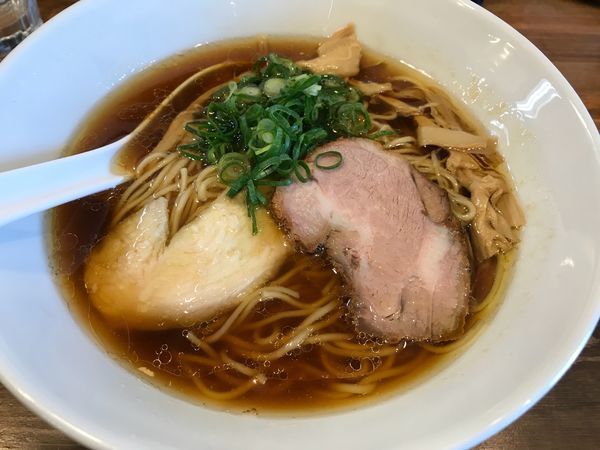 「醤油そば 750円 ＋ 生姜和え玉 250円」@中華そば 煖々の写真