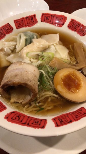 「全部盛り雲呑麺」@バーミヤン 東新小岩店の写真