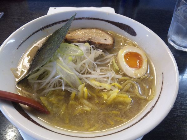 「雷音ラーメン　柚子トッピング　820円」@雷音 駒ヶ根の写真