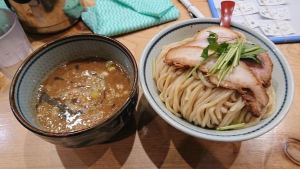 「濃厚煮干つけ麺（大盛） 850円」@煮干麺 月と鼈の写真