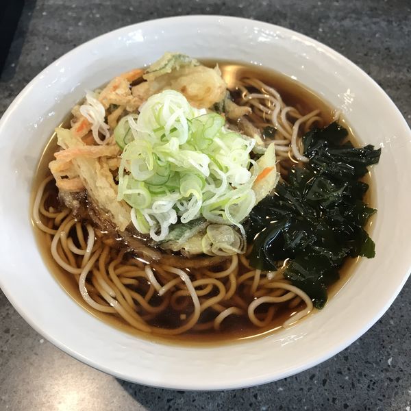 「天ぷら（￥420）」@名代 後楽そば 五反田店の写真