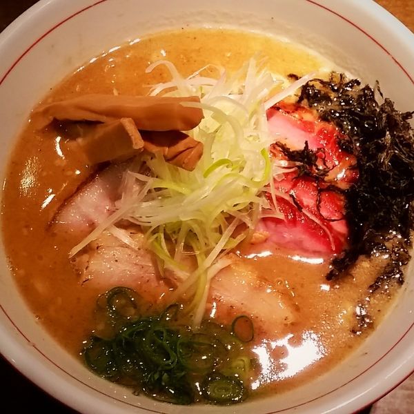 「味噌らぁ麺　８５０円他」@麺や 虎徹の写真