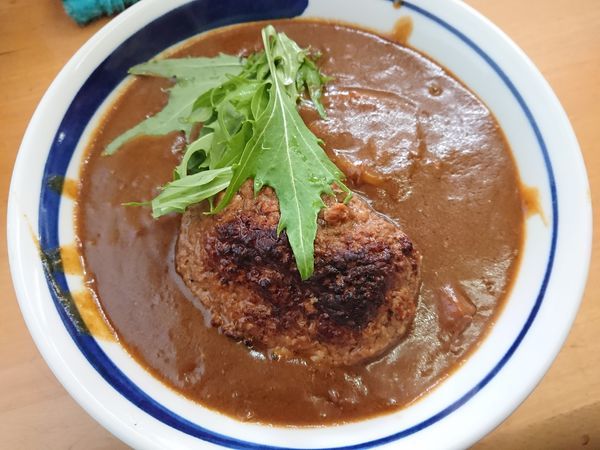 「【限定】100％和牛ハンバーグ乗せて カレーぶっかけ（A）」@MENYA 食い味の道有楽の写真