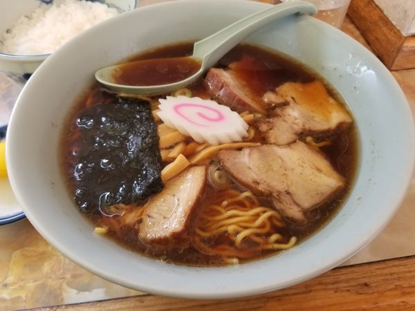 「チャーシュー麺+少ライス」@みどりや食堂の写真
