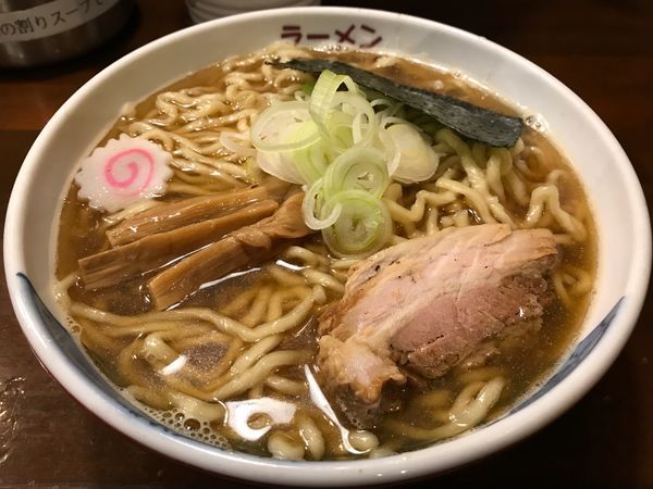 「中華そば 大盛  750円」@ラーメン みなもと屋の写真