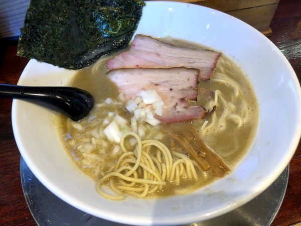 「濃厚煮干しそば（800円）」@俺の麺 豚と鳥の写真